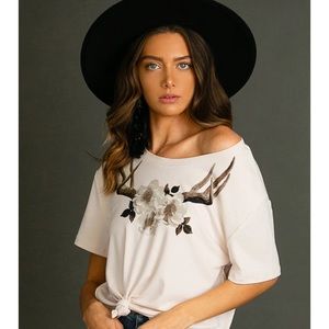 Joyfolie antler tshirt NWT